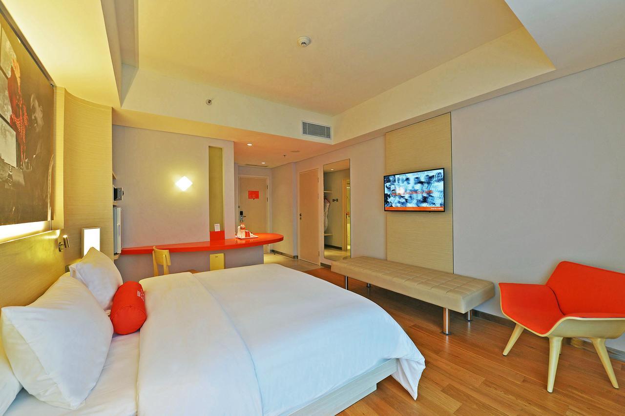 Harris & Conventions 4* Surakarta (Solo)